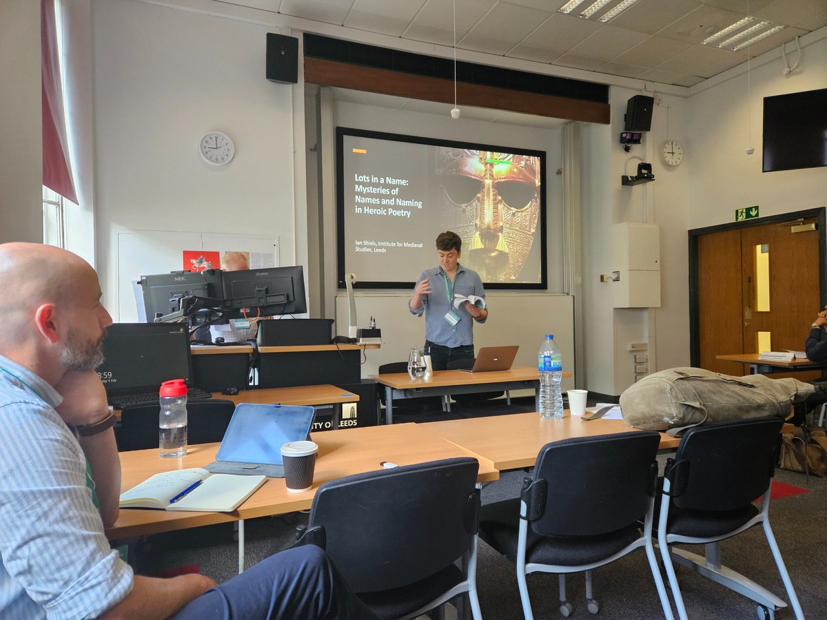 Abigail Lloyd tweet media