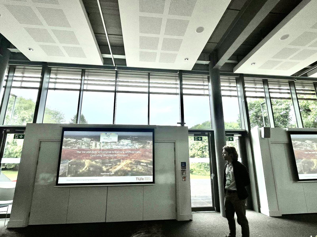 van Hest Lab tweet media