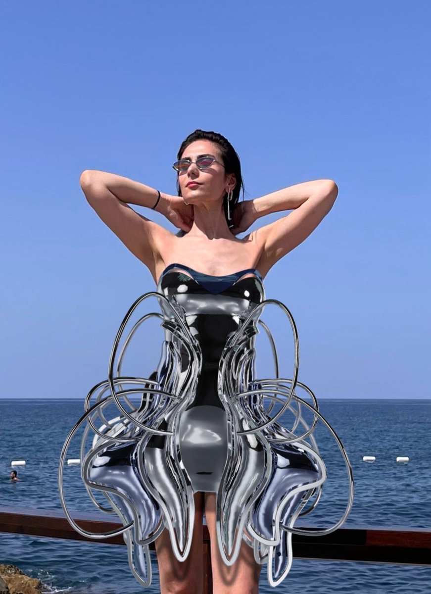 orbyline's tweet photo. HYDRO-ORCHID in action, completely normal
outfit for the beach, right?
Available on @dressxcom  

https://t.co/8gVxVTik1A

#digitalfashion #fashiontech #digitaltryon #mixedreality
#digitalfitting #floralfuturism #futureoffashion
#sustainablefashion #outfitoftomorrow https://t.co/mJVrTnoIry