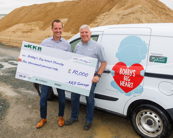 Congratulations to our Plant Director, Craig Hore, who completed this year’s London Marathon to raise £10,000 for food bank Bobby’s Big Heart.
tinyurl.com/4dazk2ph