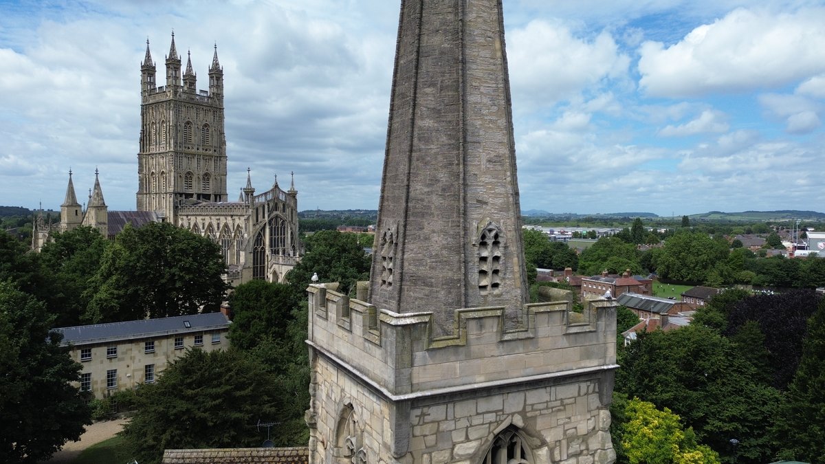 We surveyed the tower and spire at Grade II* Listed St John's Northgate Methodist Church, Gloucester this week. The tower and spire date from circa 1450. 

A lovely backdrop for a photo!

#gloucestercathedral #dronesurvey #buildingsurveyor #churcharchitect #gloucestershire