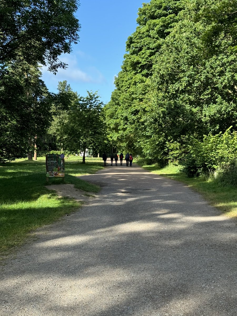 After our successful Silver and Gold expeditions in the Peak District it’s the Bronze teams turn - Here’s hoping the weather holds out for the next two days! 🥾🏕️