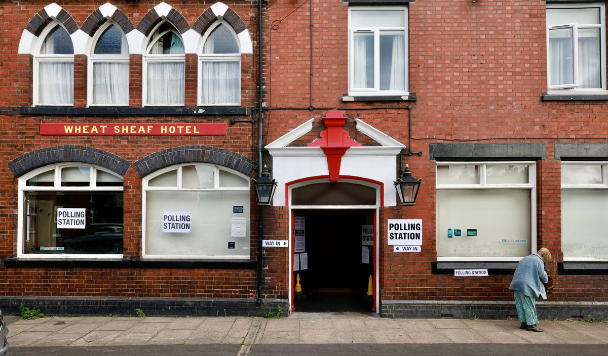 whitehillpete's tweet photo. Polling station pubs, Stoke-on-Trent #Elections2024 https://t.co/3eUEOqZcDp