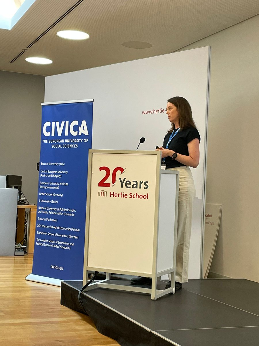 Nicole Kapelle (@nicolekapelle) on Twitter photo Thank you <a href="/stefaniapmolina/">Stefania Molina</a> & <a href="/sarahiresendezc/">Sarahi Resendez</a> for organising such a stellar workshop on "Family Diversity & Social Inequality" <a href="/thehertieschool/">Hertie School</a> <a href="/CIVICA_EU/">CIVICA The European University of Social Sciences</a> 👏
Fantastic to discuss some of my work-in-progress work on intra-couple inequalities & to see other very innovative research Thank you <a href="/stefaniapmolina/">Stefania Molina</a> & <a href="/sarahiresendezc/">Sarahi Resendez</a> for organising such a stellar workshop on "Family Diversity & Social Inequality" <a href="/thehertieschool/">Hertie School</a> <a href="/CIVICA_EU/">CIVICA The European University of Social Sciences</a> 👏
Fantastic to discuss some of my work-in-progress work on intra-couple inequalities & to see other very innovative research