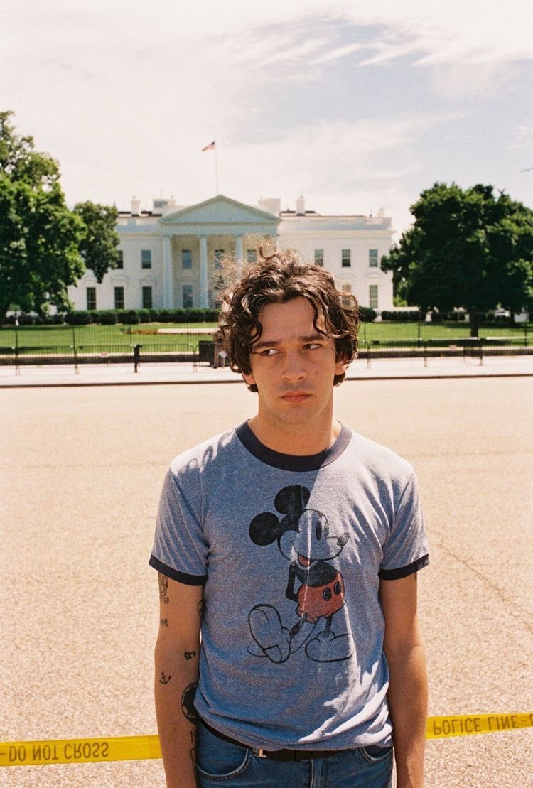 1989healy's tweet photo. Happy 4th of July everyone https://t.co/KEK4AIpYfe