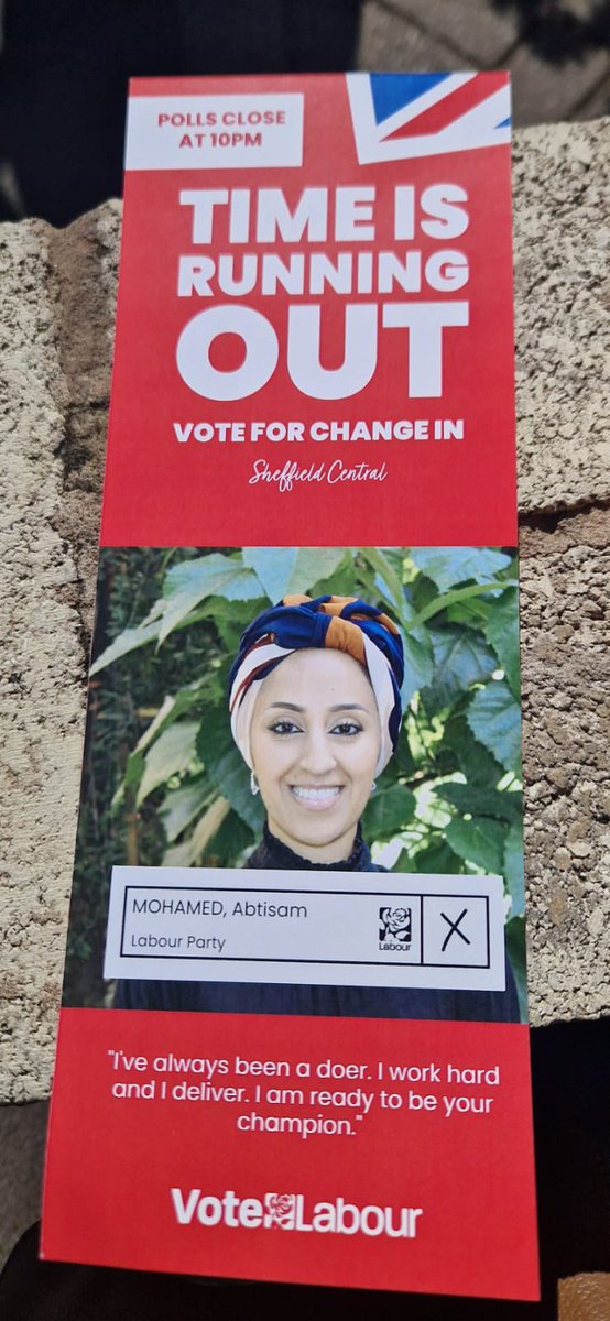 Abtisam_Mohamed's tweet image. Polling day had arrived! Vote for Labour today and let's change our communities for the better🚨

🕙 Polls open from 7am - 10pm.
🪪 Don't forget to take your photo ID

#VoteLabour 
#VoteAbtisamMohamed