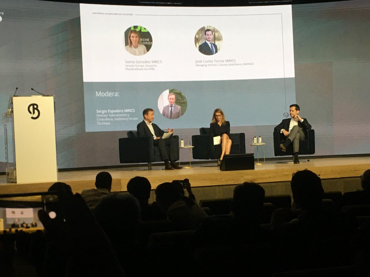 grupotecnitasa's tweet photo. 🎤 Sergio Espadero, Director Valoraciones y Consultoría en @grupotecnitasa modera la mesa "Las valoraciones desde la regulación y financiación", un debate crucial sobre los aspectos regulatorios y las responsabilidades en el campo de las valoraciones. https://t.co/8gEW4P3001