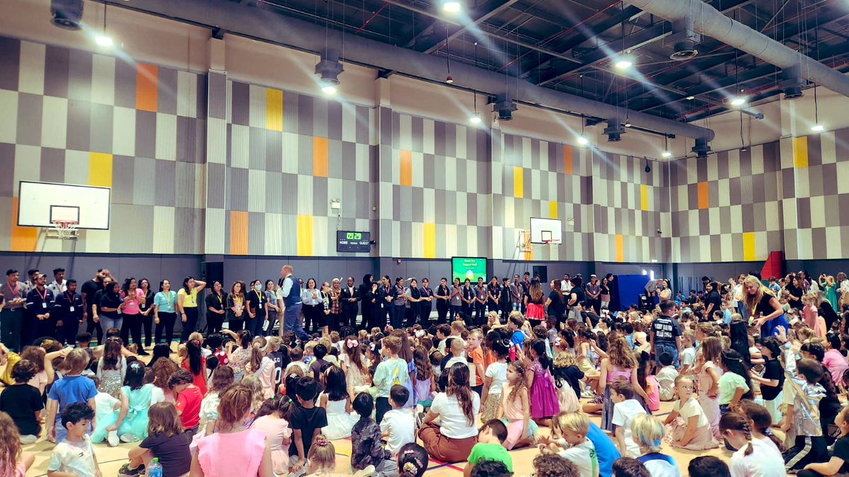 Our final Thursday of the year <a href="/ArborDubai/">The Arbor School</a>💚started with an #endofyear WHOLE #primary assembly! A time to #reflect🤔, #celebrate🥳, give SO MANY #thankyous🙏🏼&amp; a few #farewells😢before we depart for #summer🏖️🍦✈️. Thank you for a wonderful year #primary team! I salute you all🫡!🌿