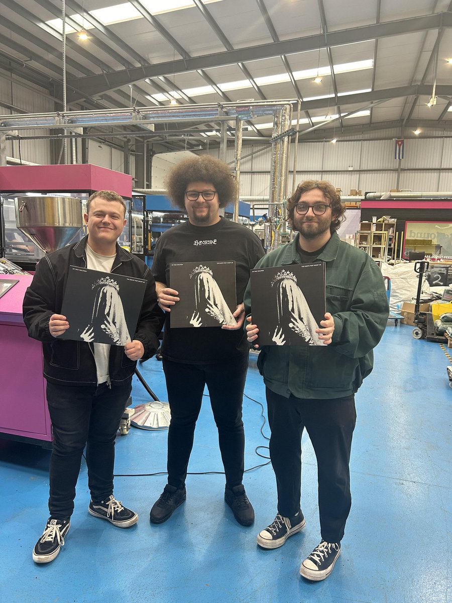 CP_Drums's tweet image. Yesterday we got to visit the plant that's making the run of our records. For me it was abit surreal and we're all so proud of this record 🤍 

The Saints That Haunt Us is available to pre order right now 🤍 

myonlysolution.myshopify.com/products/the-s…