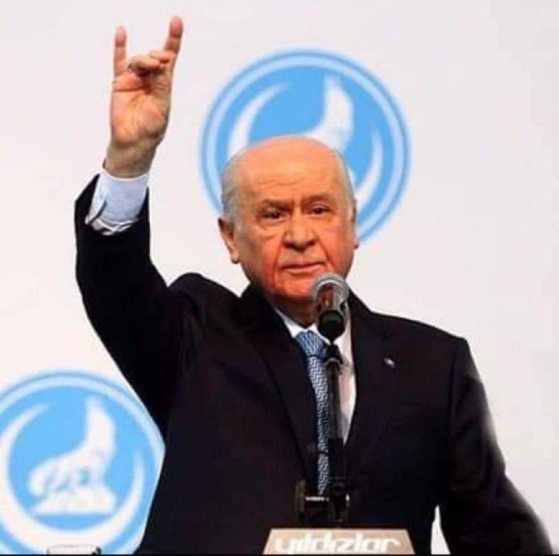 "Yap Bir Bozkurt Dünya Görsün"