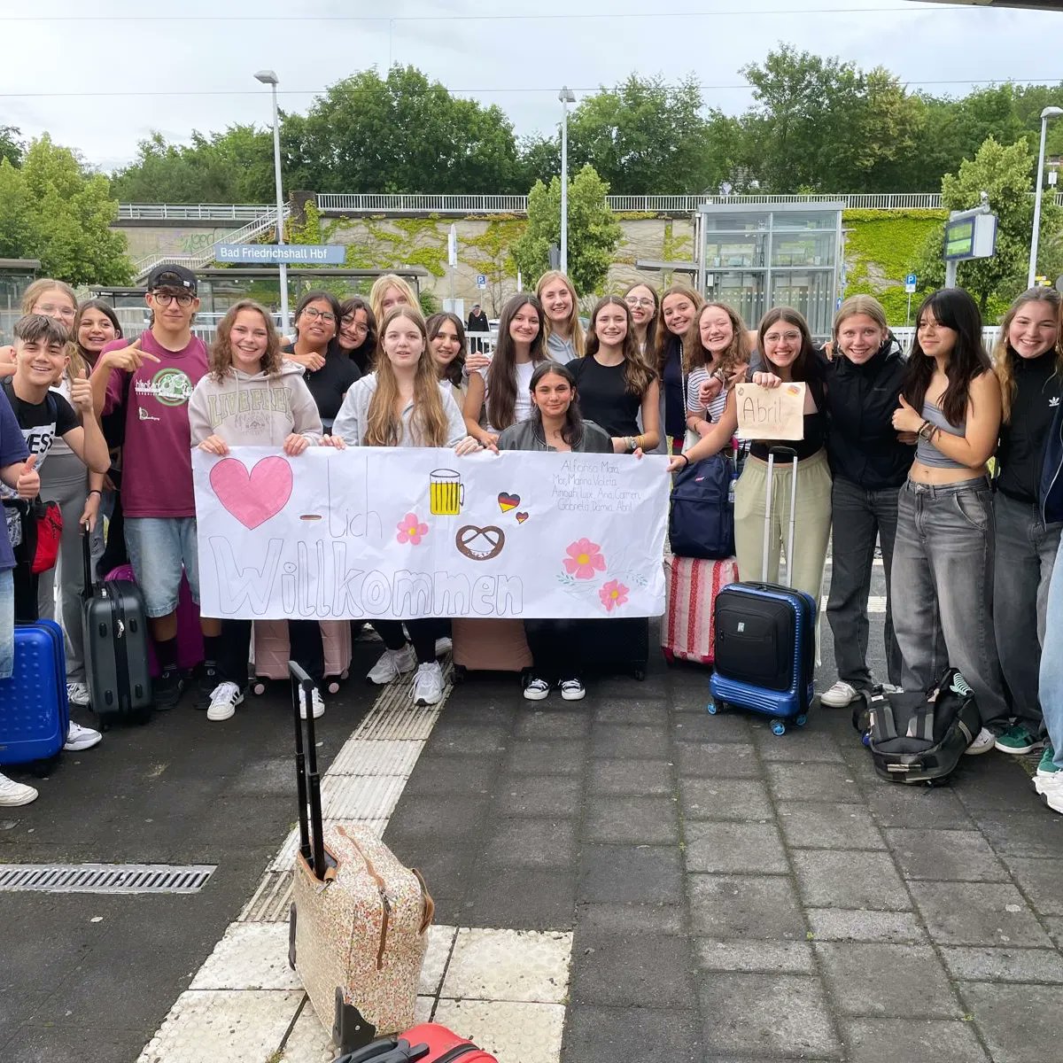 IES Ramon Llull tweet media