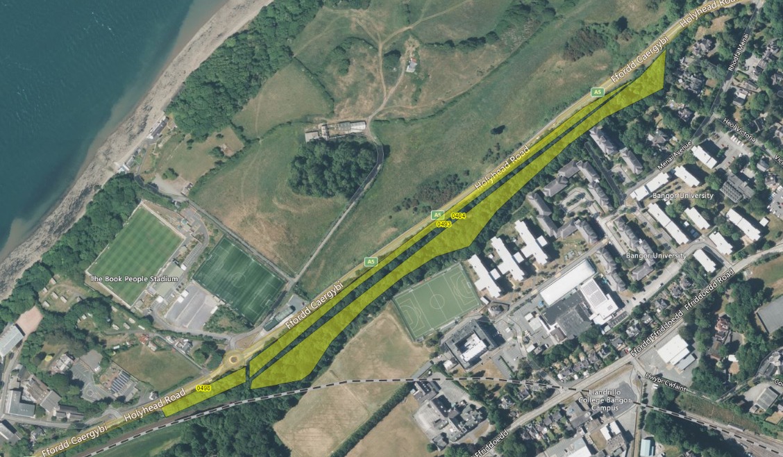 Datganiad cyhoeddus Coed Menai Cau llwybr dros dro – Gorffennaf 2024  

Public announcement Menai Woods Temporary path closure – July 2024
