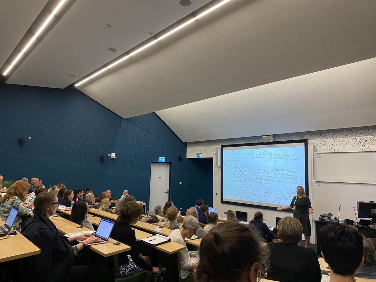 Charlotte Cornell’s plenary on Behn’s Kentish Beginnings begins! #fullhouse #AphraConference