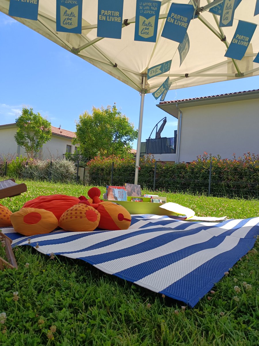 [PARTIR EN LIVRE 2024]
Dans Toulouse Métropole, on ne sait plus où donner de la tête ! Partir en Livre vous propose de plus en plus d'activités variées sur de nombreuses communes et médiathèques.
Le festival dure encore jusqu'au 21 juillet, n'hésitez pas à y participer !