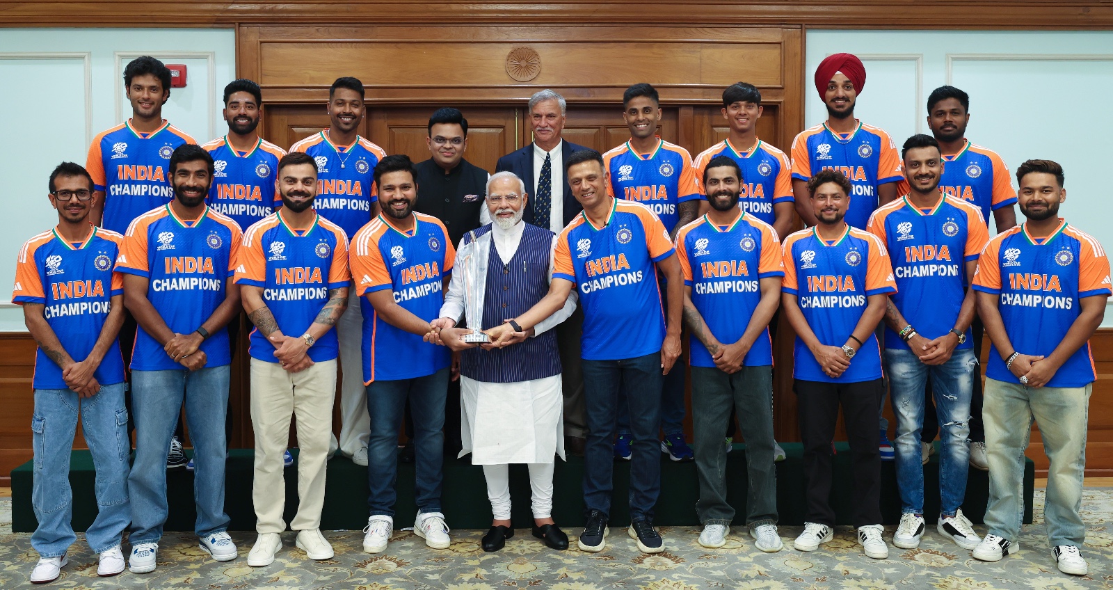 Narendra Modi with ICC T20 Worldcup & Team India [file image]