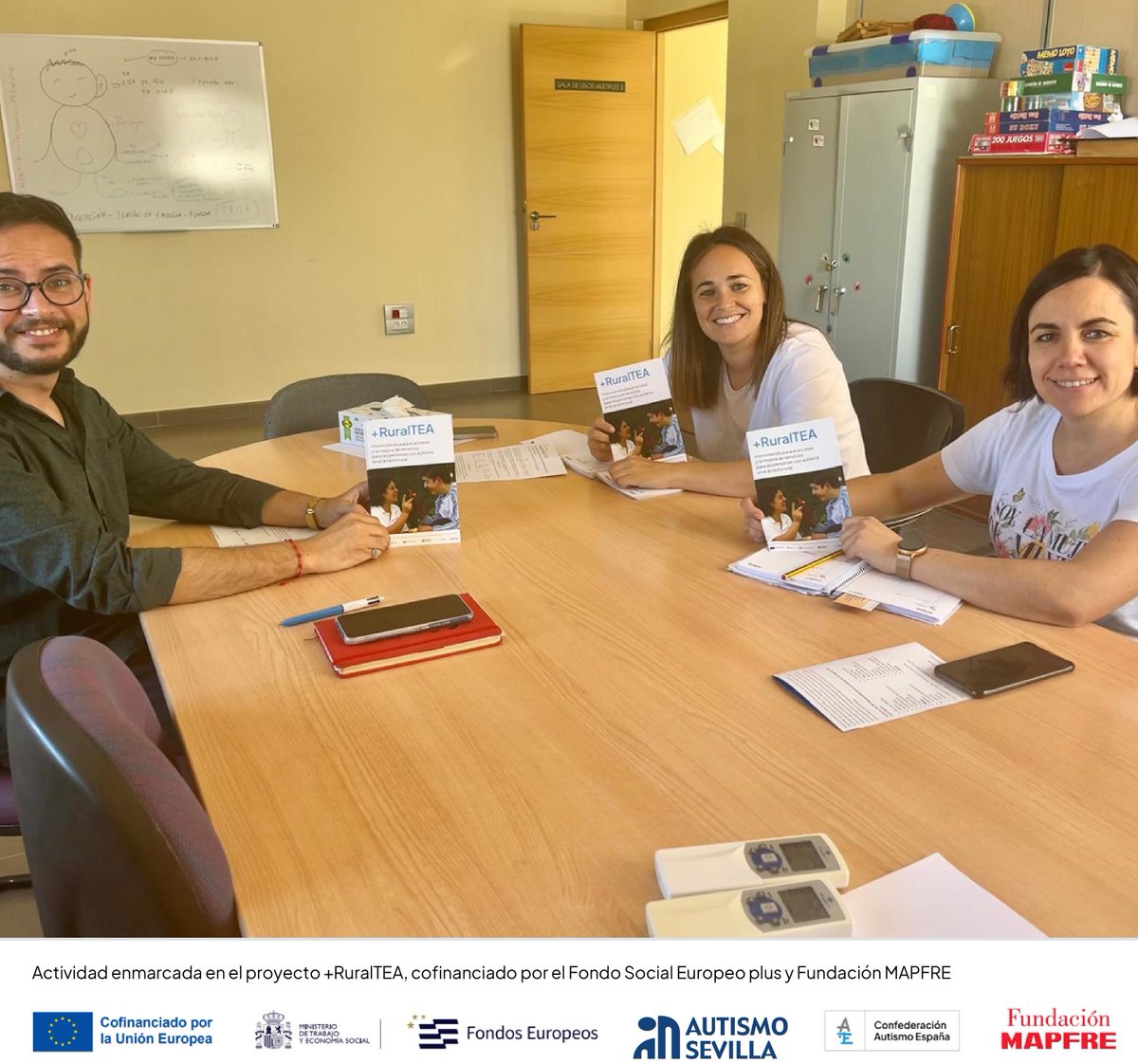 Autismo_Sevilla's tweet photo. ¡¡Seguimos sumando alianzas a nuestro proyecto #MásRuralTEA !!

Nos reunimos con el Ayuntamiento de Pedrera @PedreraComunica , dentro de nuestro compromiso por mejorar la accesibilidad y eficacia de los servicios en el #MundoRural para las personas con autismo. https://t.co/p0wzXvOIVn
