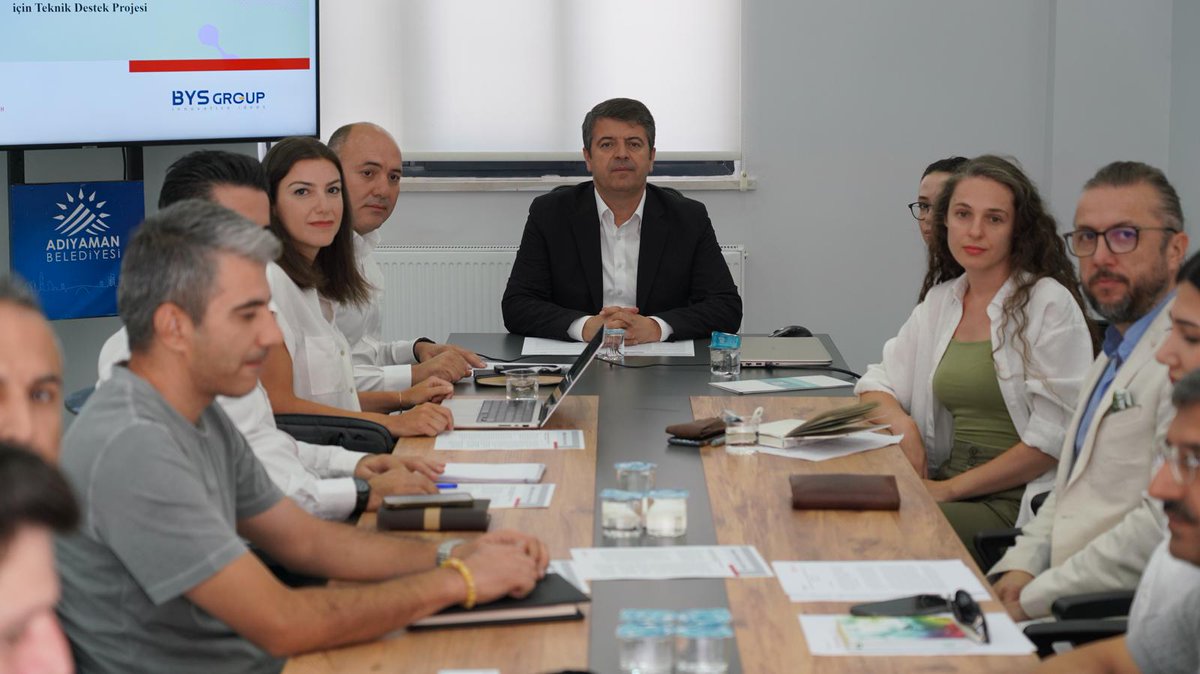 avtutdere's tweet photo. Alman Uluslararası İşbirliği Kurumu (GIZ) ve Belediyemiz arasında imzalanan hibe programı kapsamında, 'Depremden Etkilenen Belediyelerin Kentsel Hizmet Altyapısını Güçlendirmek için Teknik Destek Projesi' ilgili ajans , firma yetkilileri ve ilgili birim müdürleri ile proje toplantısı gerçekleştirdik. 

6 Şubat depremlerinde büyük yıkıma uğrayan #Adıyaman'ımızda yaraları sarmak için var gücümüzle çalışmaya devam...