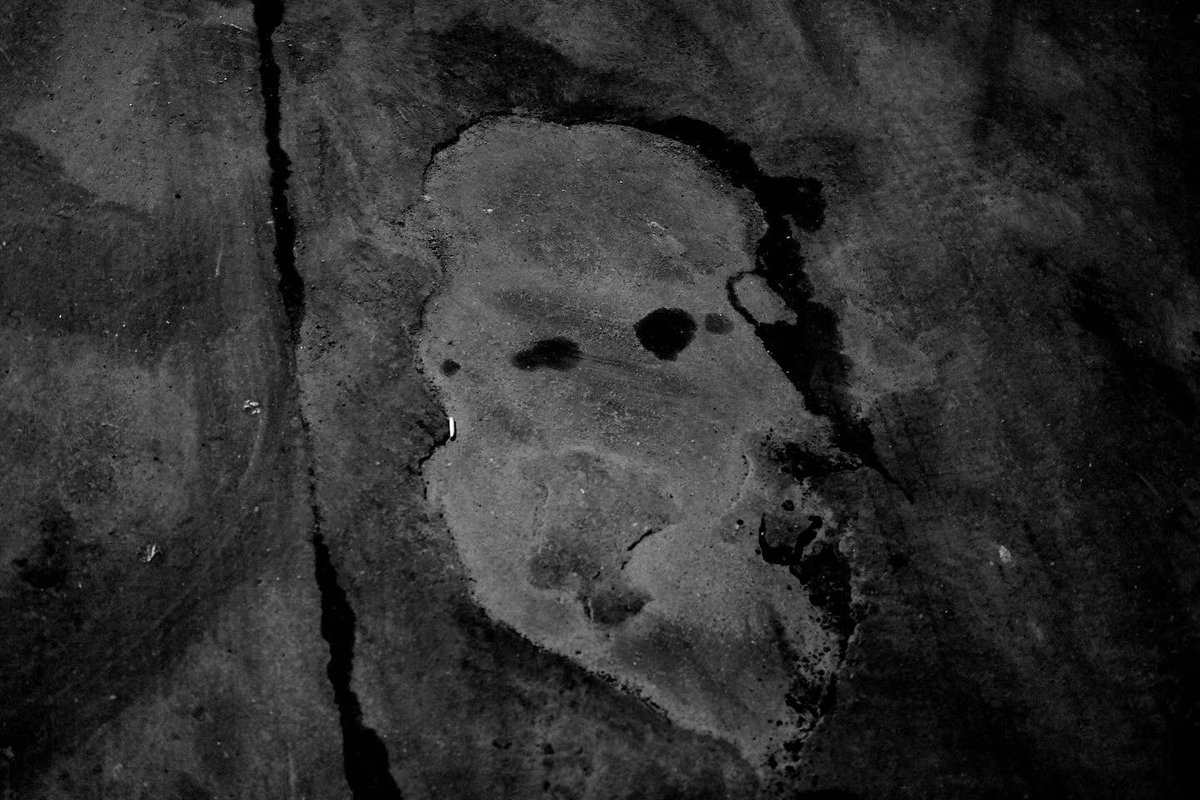 davydyoung's tweet photo. dark matters https://t.co/31xJDA7ien