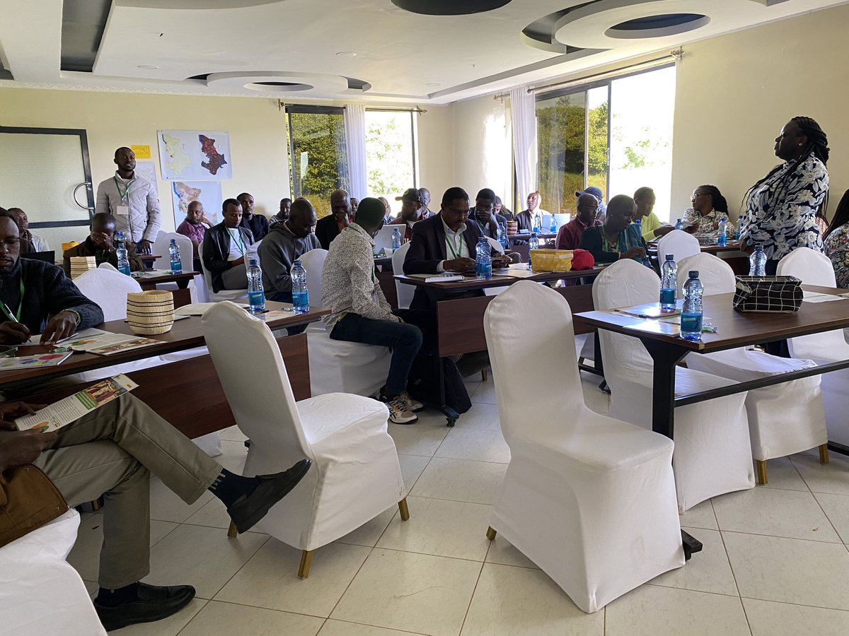 Zero_Hunger_Ke's tweet image. We are currently in @SamburuCountyKE for the #Visibilize4ClimateAction project. 

This workshop has brought together local government officials, researchers, local media, and NGOs. 

We anticipate a productive day ahead :).

@aphrc @wellcometrust 
#APHRCResearch 
#ZeroHunger