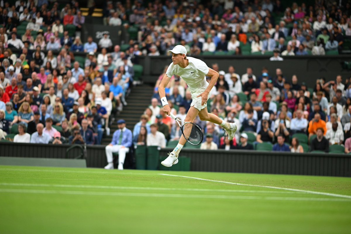 Special to share Centre Court with you Matteo 🤝🏻 look forward to many more 🙏🏼