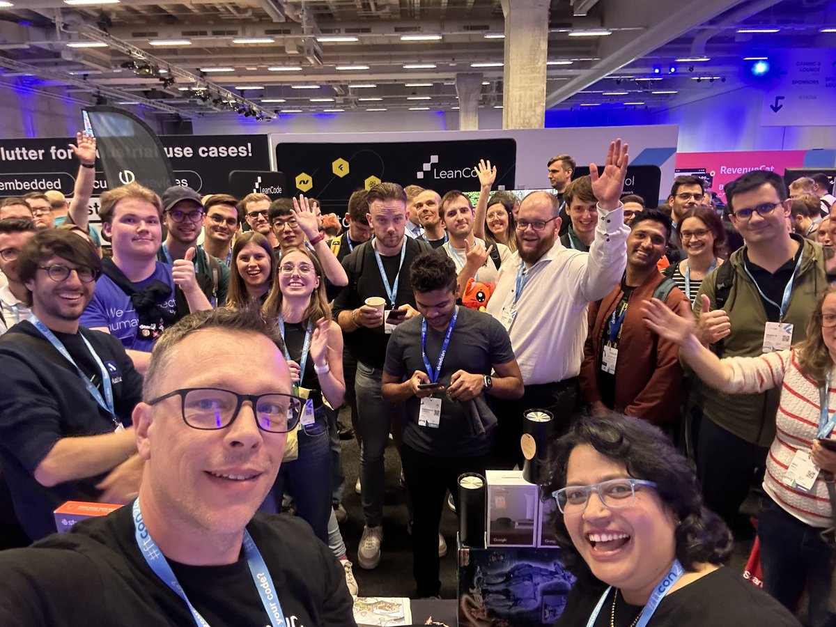 codemagicio's tweet image. 🎉 WOW! Yesterday&apos;s hug fest was epic! 🤗✨ 
To keep the excitement rolling, Codemagic is hosting a raffle at the Codemagic booth today at 1pm! 🎟️💥 
Don’t miss your chance to snag some amazing prizes! 🎁🏆🎊 Be there ! 😉 
#RaffleTime @FlutterconWorld @ftcon24eu