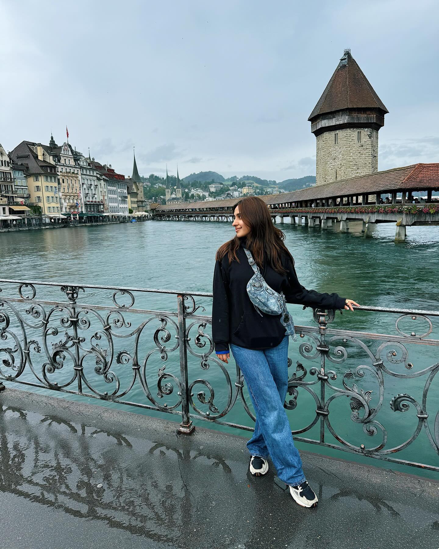 GRoihdraUAEnZK6?format=jpg&name=large