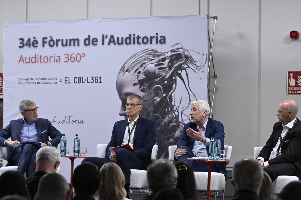 AuditorsCENSORS's tweet image. 🌐🔍 Retos de la auditoría del futuro: IA y Big Data 📊🤖, ciberseguridad 🔒💻, nuevas regulaciones 📜🌎, sostenibilidad 🌱🌍 talento. ¡Preparados para el futuro! 🚀✨ #Auditoría 
#34FórumAuditoría