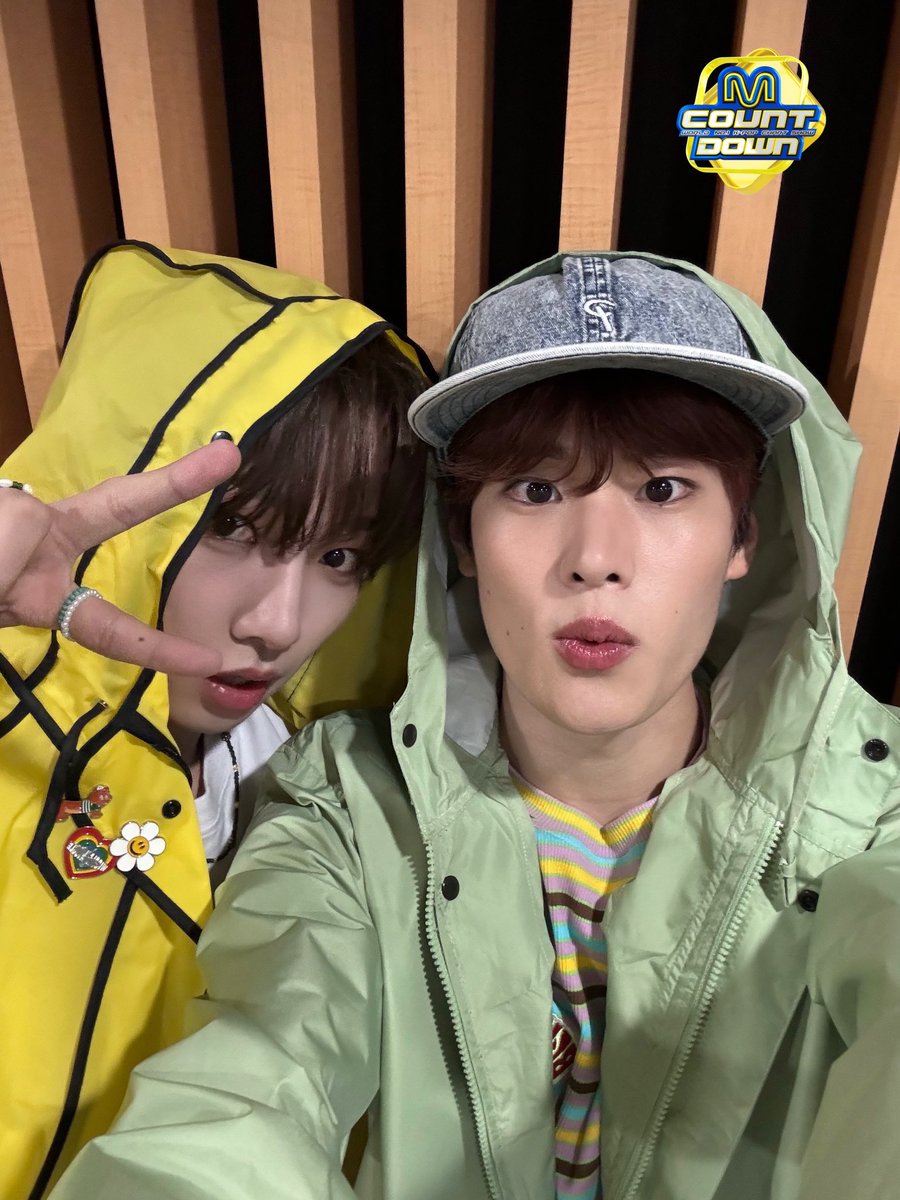 MnetMcountdown's tweet photo. ~비 오늘 날 하기 좋은 거~
1. 우산 들고 산책☔
2. 부침개 먹기🥢
3. 하루종일 귀여운 멍또 구경하기💕

어? 근데 3번은 비가 안 와도 매일 하고 싶은걸??😘
비가 와도 안 와도 멍또보러 엠카 본방 사수🥰
#BOYNEXTDOOR #명재현
#RIIZE #소희
#샤인멍또 https://t.co/7HEQpFQ1Zx