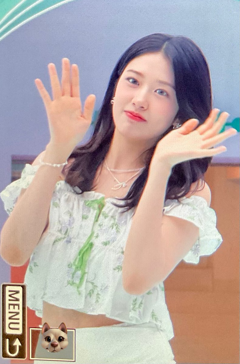Daeng_0901's tweet photo. 240704
하나은행 팝업스토어 퇴근길 PRE

완전 끼쟁이 😚

#아이브 #IVE #アイヴ
#안유진 #ANYUJIN #アンユジン
#YUJIN #유진 https://t.co/aLKh8xDBgU