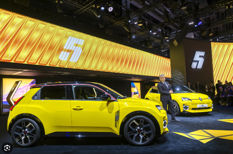 Kinglight08's tweet photo. Renault stand at 2024 Geneva International Motor Show used 220 square meters LED displays made of Kinglight LEDs.

Learn more about us: https://t.co/kfe48pSooW
Email: sales@kinglight.com

#Renault #GenevaMotorshow #Kinglight #LED https://t.co/At0d6mL5C3