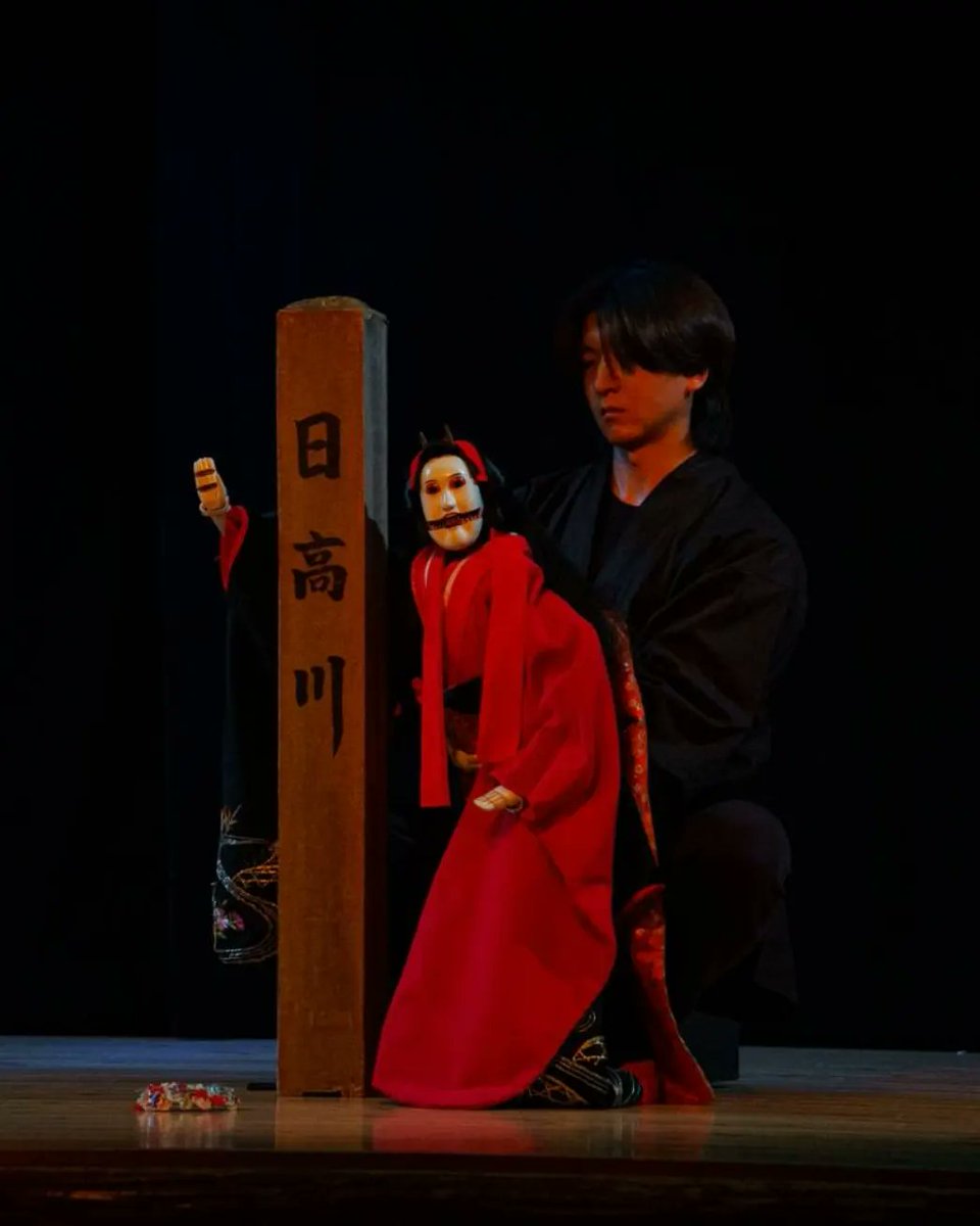 kuruma_ningyou's tweet photo. ❗7月日替わり定期公演❗

日程 / 7月13日(土)　
会場 / 西川古柳座
演目 / 日高川入相花王~渡し場の段~
時間 / 1回目　11:30開演
　　　2回目　14:30開演
            (各回とも開場30分前)
所要時間 / 30分〜40分
※予約不要、直接会場までお越しください！

公式LINE
https://t.co/G5aMzSRxDJ https://t.co/8iclGuENrM