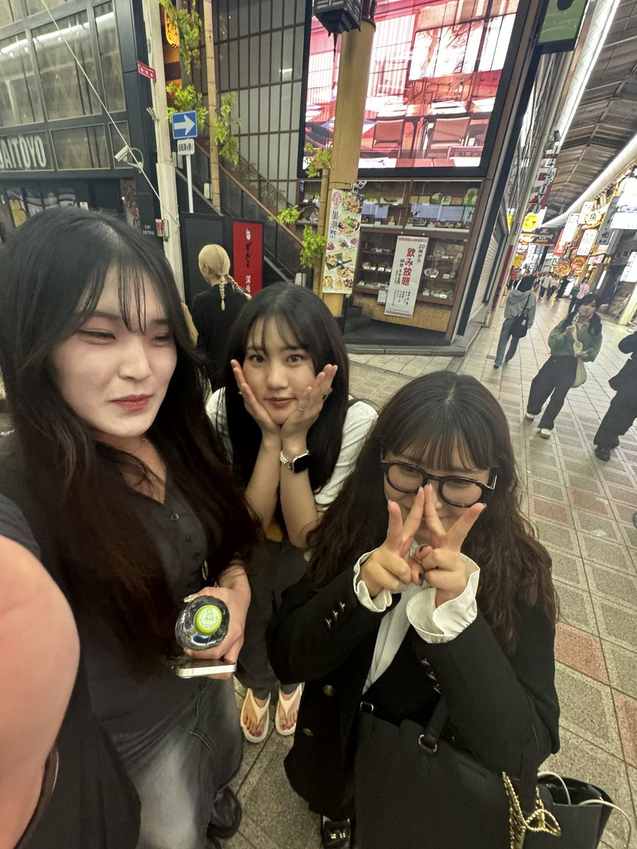 Shionleeeee's tweet photo. ぷぷぷ https://t.co/FjJvfkcuPH