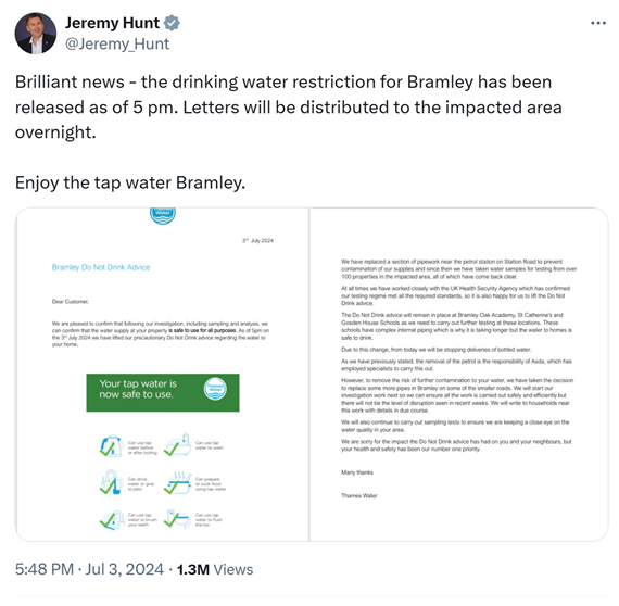 MikeDLondon's tweet image. Jeremy, you spoil us...

Safe drinking water for election day - never let it be said the Tories don't care...

#huntout #toriesout #torysewageparty #ToriesBrokeBritain