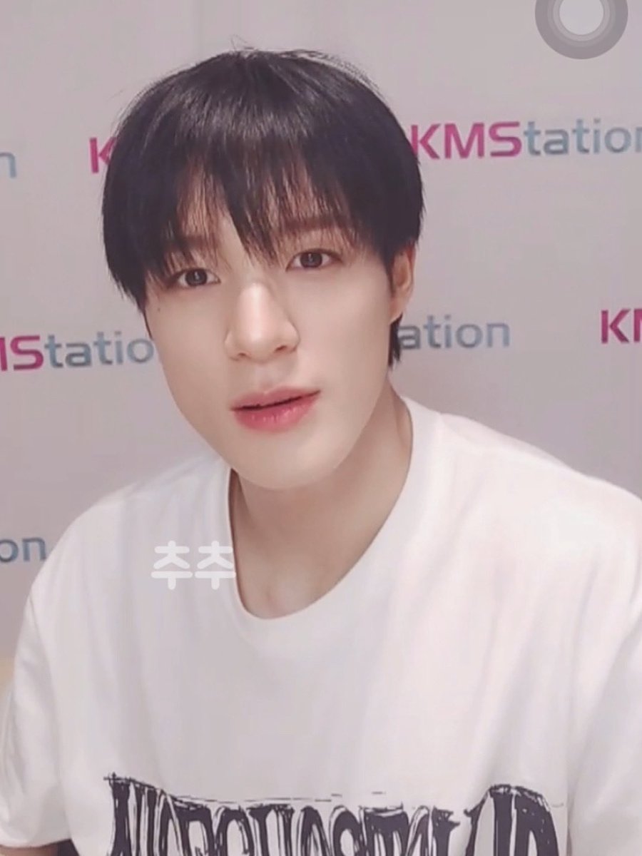 zlzhhh2's tweet image. 240704 KMS 영통팬싸 #제노 #jeno 

얘들아 흑발제노 미모 미쳤다🥺