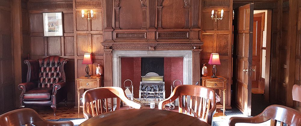 Need an impressive space to host a business meeting?
 
At Henstaff Court Conference and Business Centre we have 3 meeting rooms for you to choose from, and plenty of free onsite parking for you and your guests 🚗 
 
Message us for more details.
 
#MeetingRooms #Cardiff