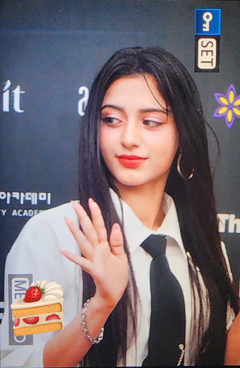 6na2qw's tweet photo. 20240704
고다미 업구 튀어.. 🤭💗

#엑신 #xin #아리아 #aria https://t.co/7vHsSx21vX