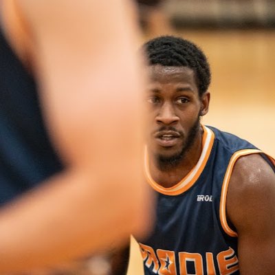 10_godd's tweet photo. #NewProfilePic https://t.co/cmBoaGUvGU