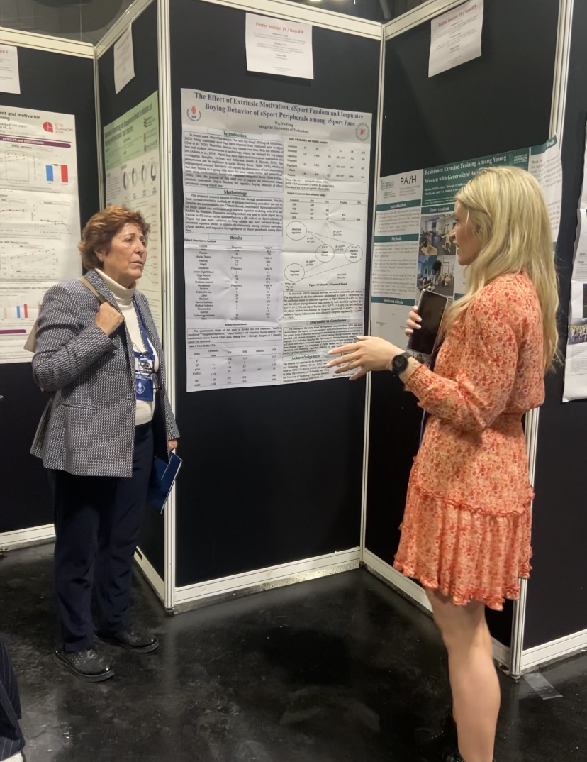 JenniferMayRice's tweet photo. Proud to have presented our promising preliminary findings at the @E_C_S_S in Glasgow! I presented our results from our RCT on the effects of resistance exercise training on worry and anxiety symptoms amongst young women with AGAD! @mph8 @MarkLyonsUL @Darragh_Sully https://t.co/2WekCGWtdr