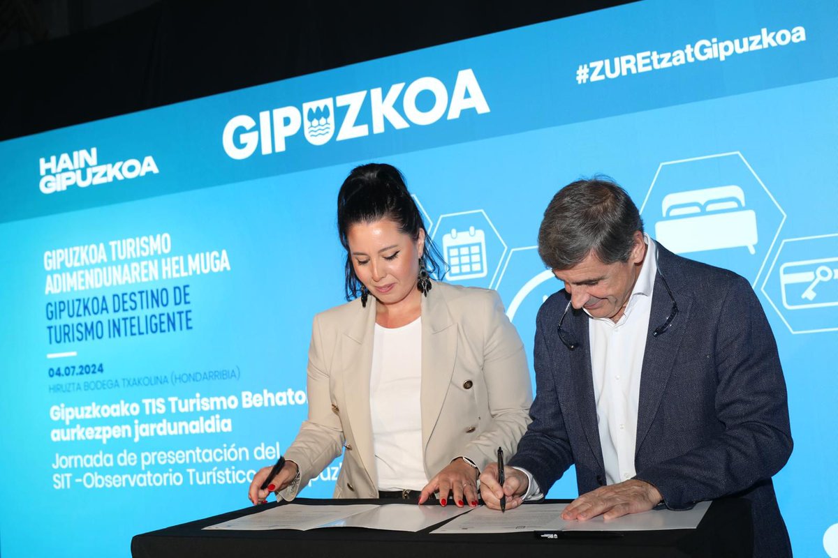 Acuerdo <a href="/SEGITTUR/">SEGITTUR</a> y <a href="/Gipuzkoa/">Gipuzkoa</a> para impulsar el modelo de destinos turísticos inteligentes.  

Para <a href="/enriquemmarin/">Enrique Martínez</a> “La colaboración con la Diputación es clave en la gestión del modelo DTI en el territorio, ya que permite trabajar coordinados y  enfocados a resultados”.