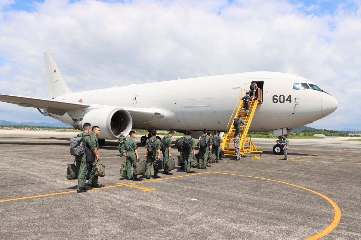 JASDF_adc_pao's tweet photo. ADC will participate in Exercise #PitchBlack24 to improve our tactical skills, enhance interoperability with 🇦🇺🇺🇸 , and deepen mutual understanding with other participants, in order to realize #FOIP .
About 200 personnel have departed Japan to Australia. https://t.co/dINougdP6h