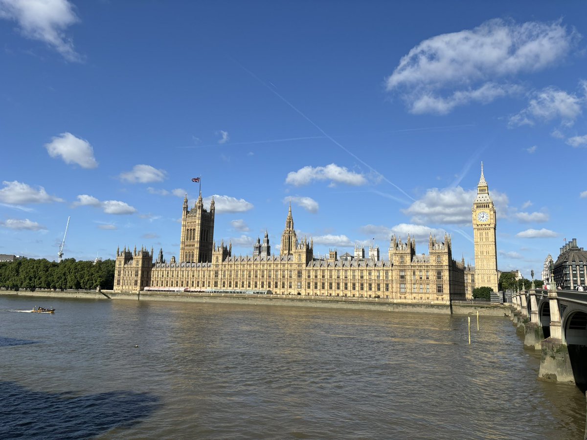 Parliament looking particularly beautiful this morning