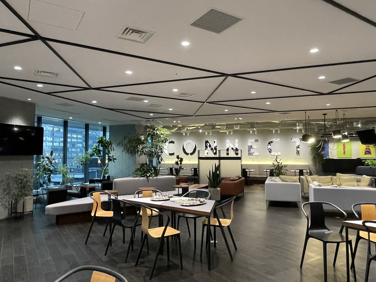 nanchina_nano's tweet image. ビットキーさんのオフィスにやってきました。
おじゃまします😆

広い！オシャレ！素敵！

#bitkey 
#hacomono