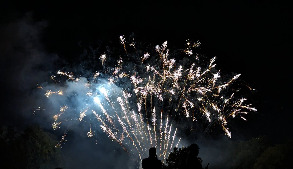 Cary Park Pool tweet media