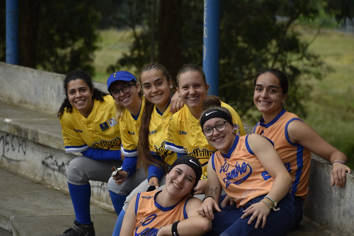 CBSCambre's tweet photo. Recap de nuestro partido de la 4Βͺ-C jornada de la Liga Nacional de DivisiΓ³n de Honor π el CBS Capitalinos!! ππ
.
.
πΈ Fotos de Celsy Pinto
#ssl #softball #sofbolfemenino #somoslapiΓ±a #deporte #deportegallego #deportefemenino #fasefinal #pixelcut https://t.co/NMt2ecLHjc