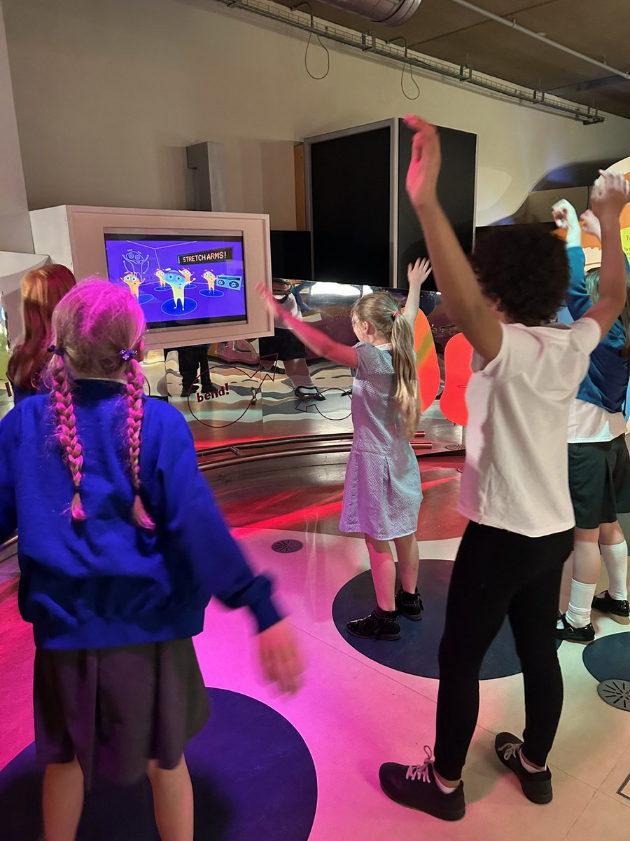 latimerprimary's tweet image. #ClassSM are having so much fun at @thinktankmuseum already!