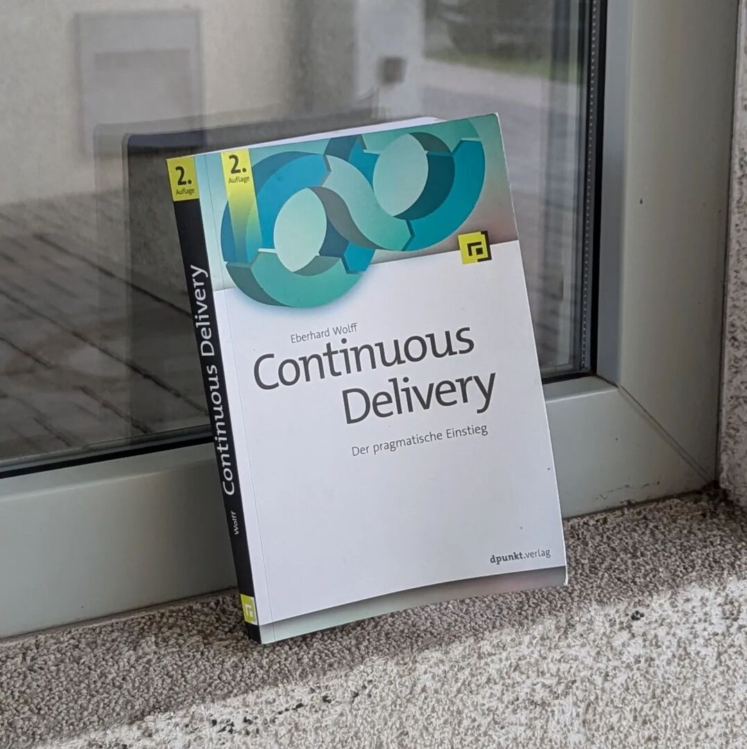 schilke's tweet image. My personal learning bucket list now started nagging me with live incentives along the way 😅

#findings #citylife #developerstuff #developerlife instagr.am/p/C8_2hk4tZao/