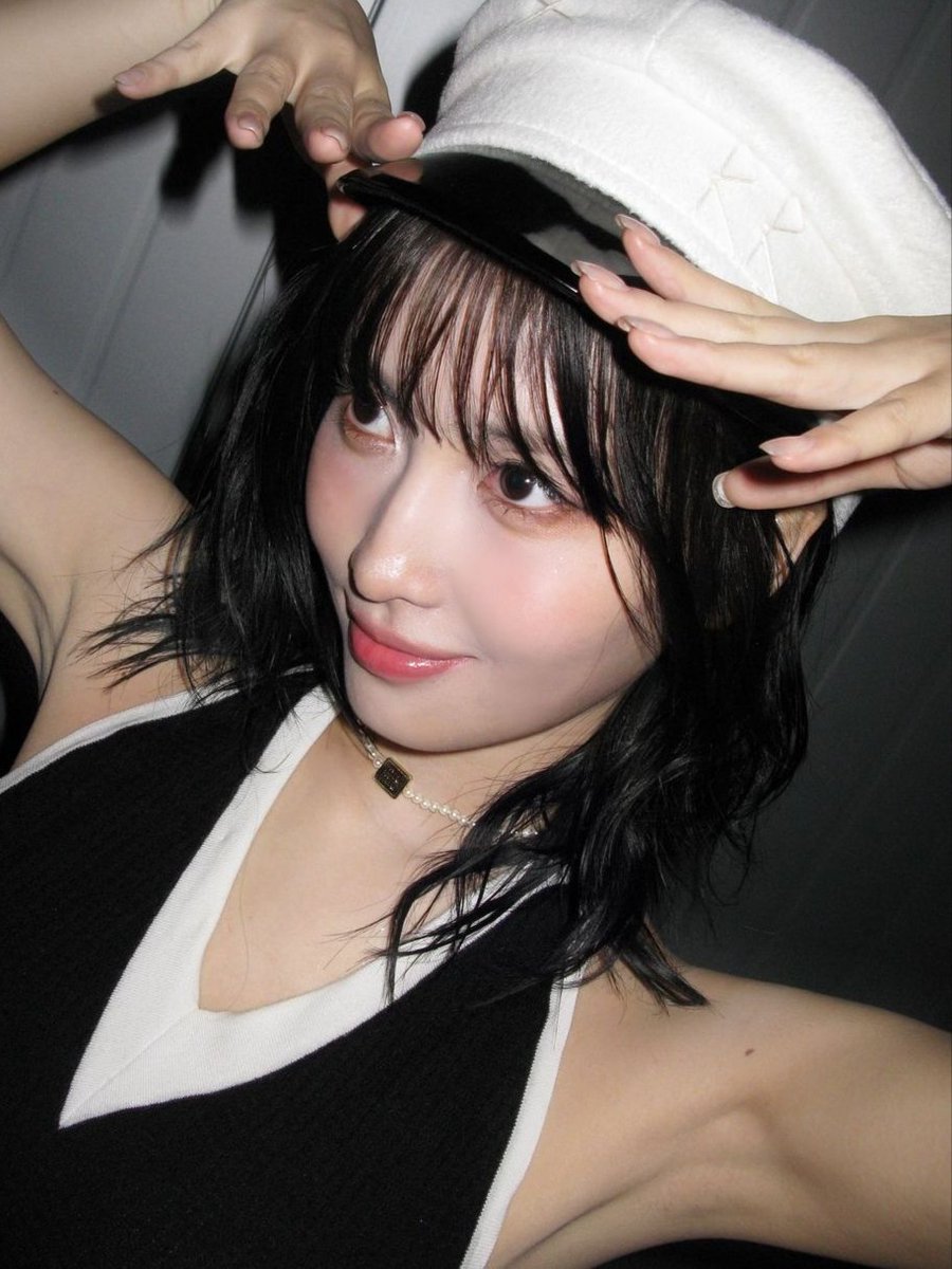 momo (@momosfeed) on Twitter photo 