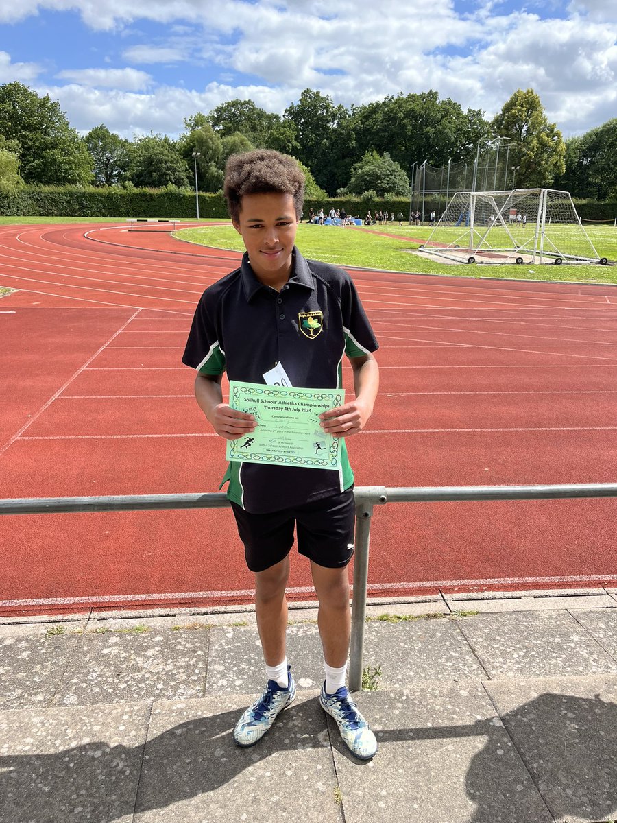 LightHall_PE's tweet photo. Well done to Reiss in Y10 who came 2nd 🥈 in the U16 300m &amp; Gabe in Y8 who came 1st 🥇 in the U14 Shot Put! Very proud of you gents! #TEAMLIGHTHALL @lighthallschool https://t.co/wfO8xr2I38