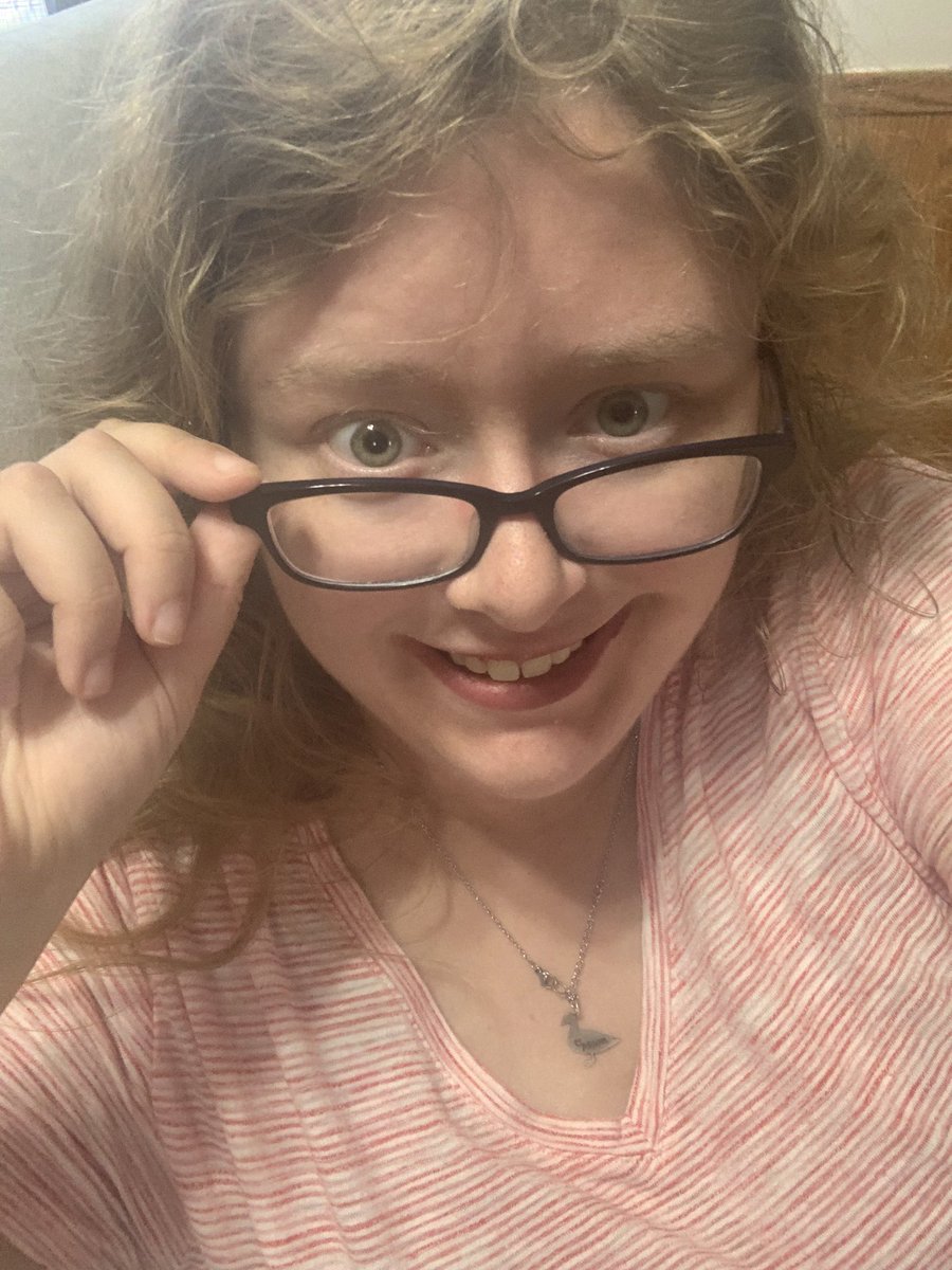 Sinny🌙 • she/her tweet media