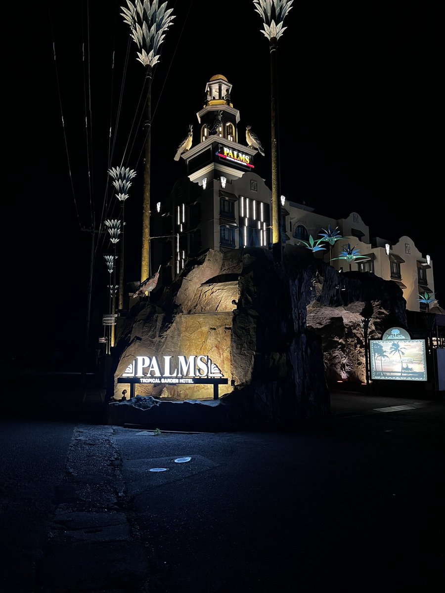 次はここ行ってみたい🫣

みんなはおススメなホテルとかある⁇